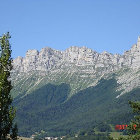 Gite Et Chambre D'Hote Bed & Breakfast Saint-Just-de-Claix Exterior photo