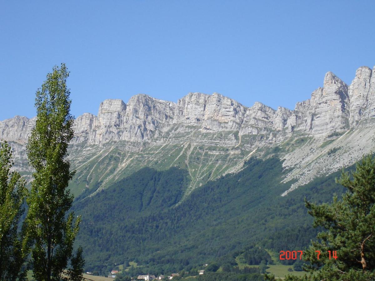 Gite Et Chambre D'Hote Bed & Breakfast Saint-Just-de-Claix Exterior photo